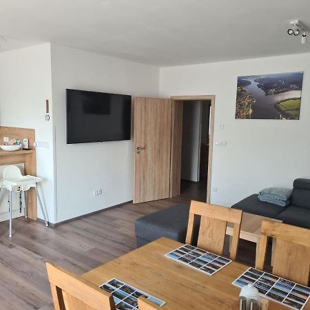 Apartman Kuba Frymburk Exterior foto