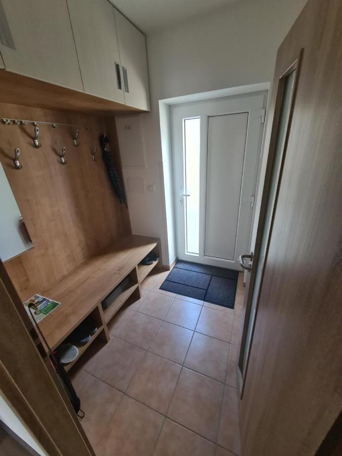Apartman Kuba Frymburk Exterior foto